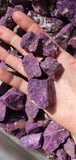 Purpurite rough stone